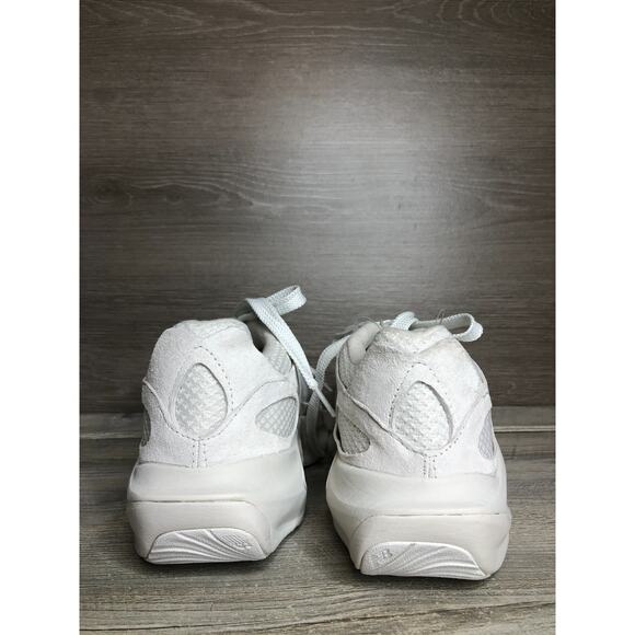 New Balance WRPD Runner Cushioned Walking Sneaker Triple White New Size 10.5 main image 5
